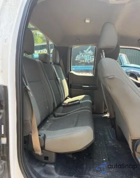 2016 Ford F150 Super Cab z USA, uszkodzony, nr VIN 1FTFX1EF3GKF49912